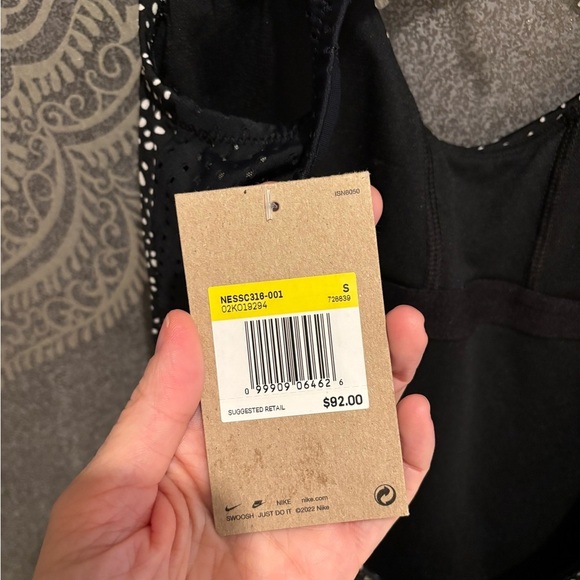 BNWT Nike Black and White Speckled Womens one piece swimsuit - Picture 3 of 4